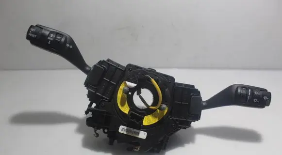 Ford Focus Light switch