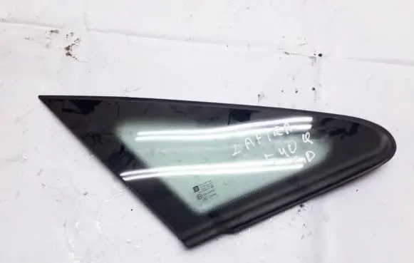 Opel Zafira B Front triangle window/glass 