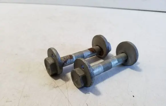 Toyota C-HR II Rear suspension camber bolt 