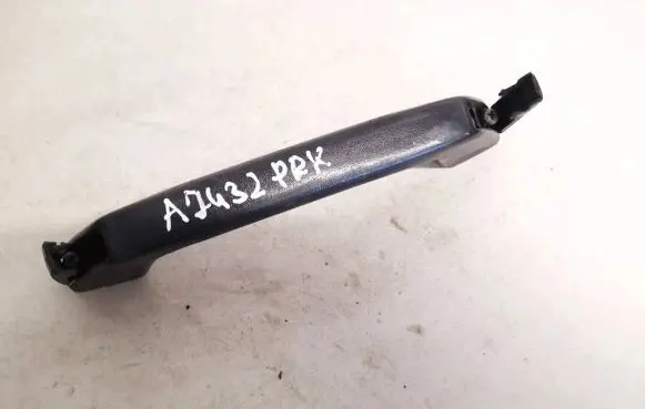 Volkswagen I LT Front interior roof grab handle 251867161