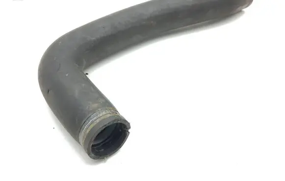 Maserati Quattroporte Engine coolant pipe/hose