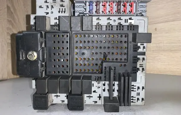 Volvo XC90 Fuse box set 9401802 0332983 160652194