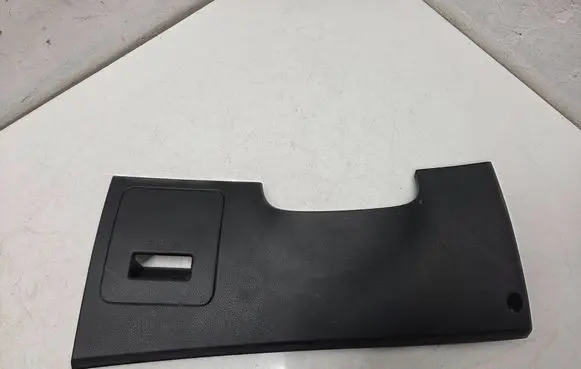 Hyundai i30 Dashboard lower bottom trim panel 84750A6000