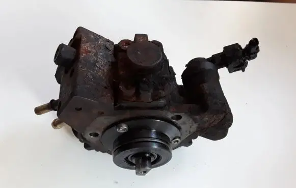 Fiat Doblo Fuel injection high pressure pump 0445010266
