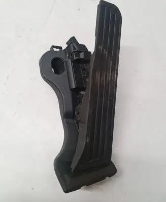 Volkswagen Jetta V Accelerator throttle pedal 1K1721503L 6PV00860000