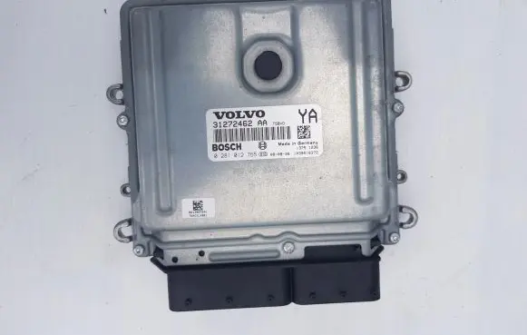 Volvo V70 Engine control unit/module 31272462AA
