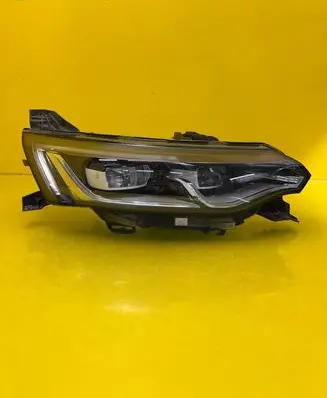 Renault Talisman Headlight/headlamp 260100184R
