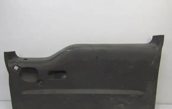 Ford Maverick Tailgate trim 
