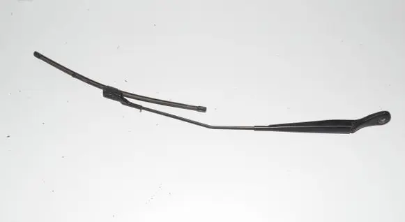 BMW 2 F45 Front wiper blade arm 7335962 61617335962 9464504