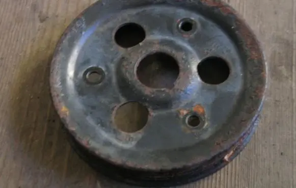 KIA Rio Water pump pulley 