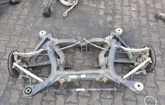 Porsche Cayenne (9PA) Rear axle beam 