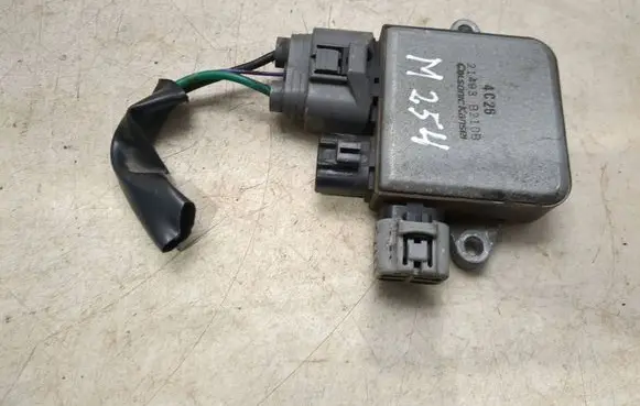 Mitsubishi Outlander Fan control module 21493b210b