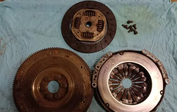 Volkswagen Golf V Clutch set kit R0301052710