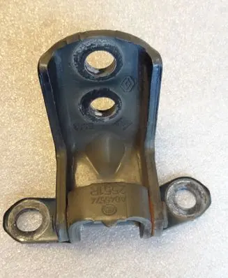 Renault Kadjar Front door lower hinge A046574 2551R
