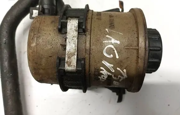 Renault Megane I Power steering fluid tank/reservoir 7700795347