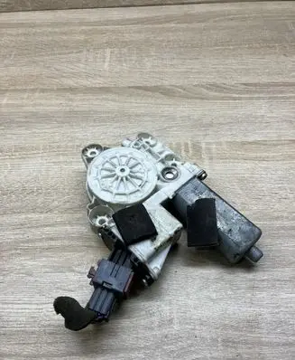 Opel Vectra C Front door window regulator motor 9178987 106045