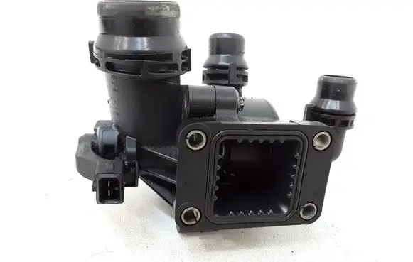 Thermostat/thermostat housing