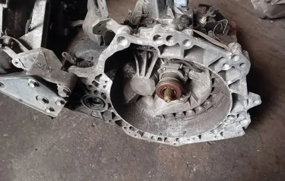 Suzuki Swift I Manual 5 speed gearbox