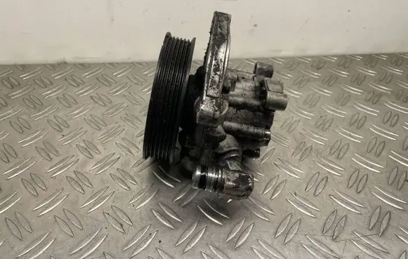 Mercedes-Benz GL X164 Power steering pump 