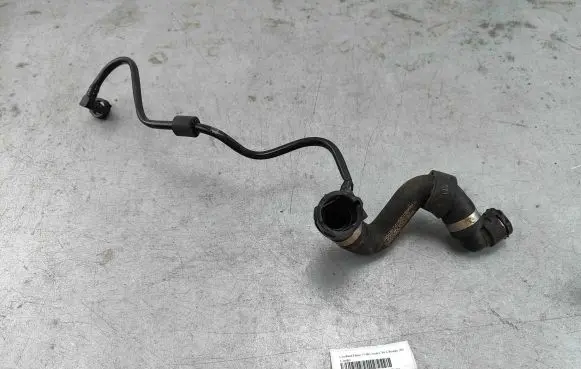 Mercedes-Benz GLC C253 Engine coolant pipe/hose a2535012500