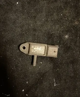 Ford Focus C-MAX Air pressure sensor 0261230120