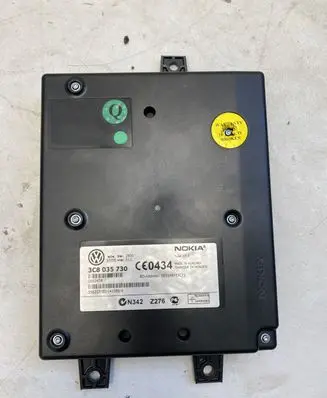 Volkswagen PASSAT CC Bluetooth control unit module 3C8035730