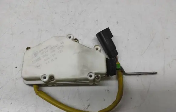 Volkswagen Sharan Central locking motor 7M0959775C 95VW9B241AB 404155