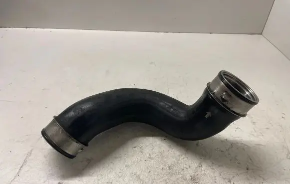 Mercedes-Benz E W211 Intercooler hose/pipe A2115282282