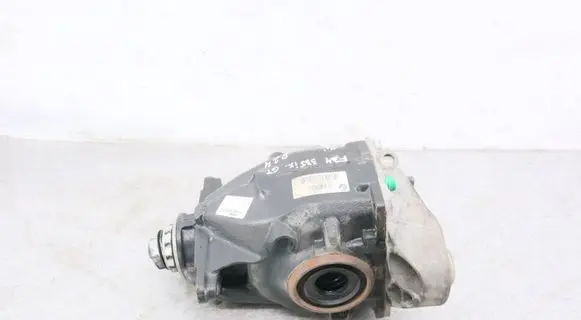 BMW 3 GT F34 Rear differential 7605591 33107605591