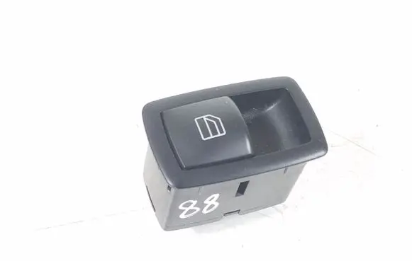 Mercedes-Benz ML W164 Electric window control switch A2518200510