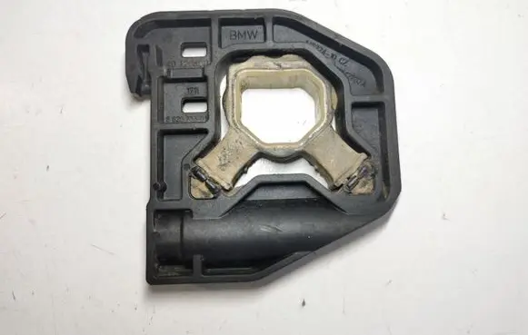 BMW 1 F20 F21 Radiator mount bracket 145324 0112767A