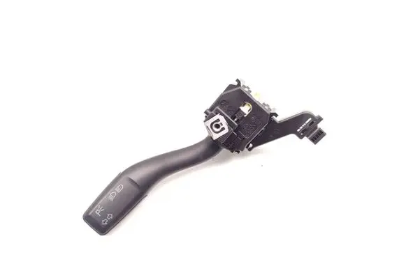 Audi A3 S3 8P Wiper turn signal indicator stalk/switch 8P0953513A