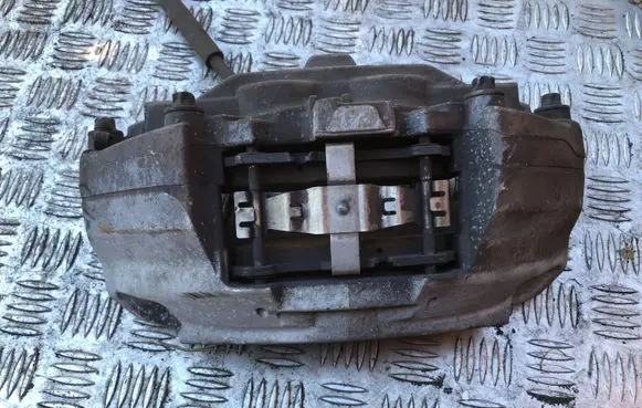 Mercedes-Benz E W238 Front brake caliper
