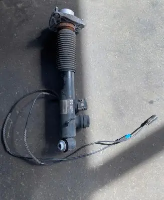 BMW X5 F15 Rear shock absorber/damper 6875088