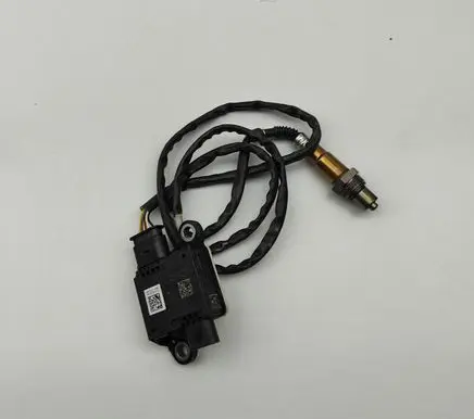 Volkswagen Touareg III Lambda probe sensor 4M0906261J 0281008342