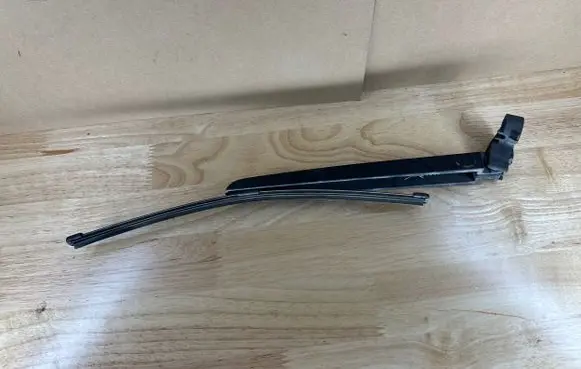 Audi Q5 SQ5 Rear wiper blade arm 8R0955407