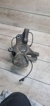 Mercedes-Benz Sprinter W906 Front wheel hub