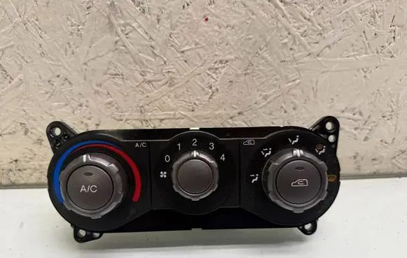 Hyundai Matrix Climate control unit 9725017XXX