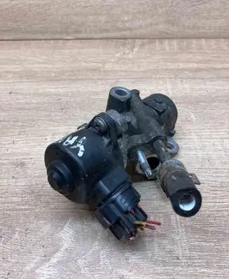 Toyota Yaris EGR valve 2562047020