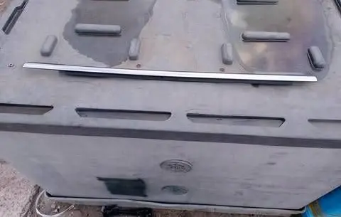 Ford Mondeo MK V Door glass rail 