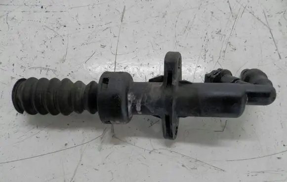 Peugeot 407 Clutch master cylinder 