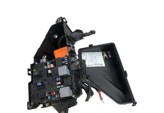 Volvo S90, V90 Fuse box set 31398001