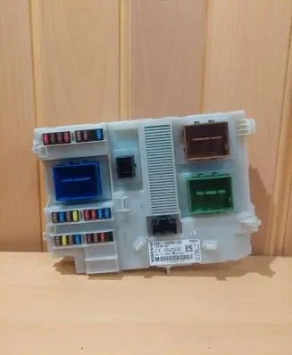 Volvo XC60 Fuse module 31254837AC 31254837