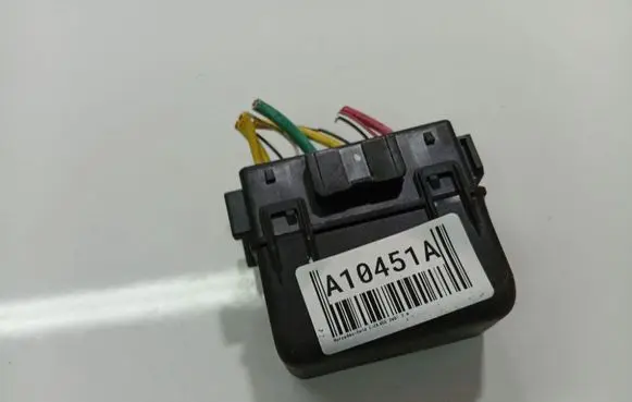 Glow plug pre-heat relay