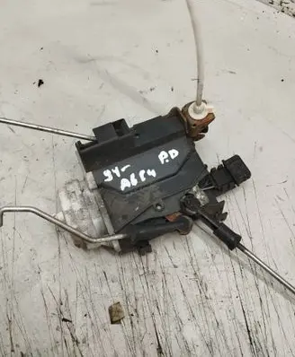 Audi A6 S6 C4 4A Front door lock