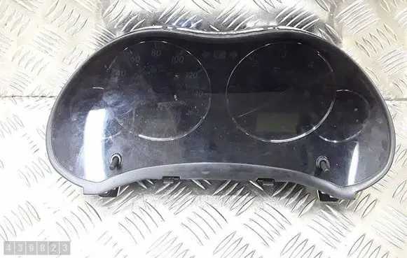 Toyota Avensis T250 Speedometer (instrument cluster) 8380005B30C