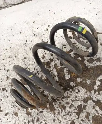 Opel Vivaro Rear coil spring