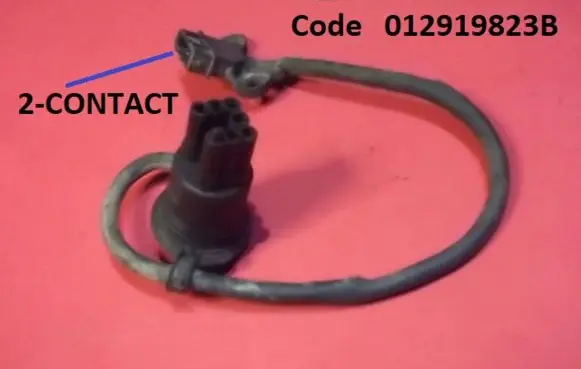 Audi 100 S4 C4 Reversing light switch sensor 012919823B