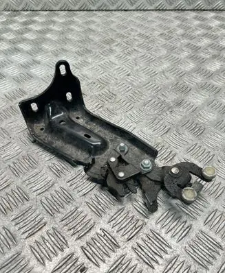 Seat Alhambra (Mk2) Sliding door lower roller guide/hinge 7N0843397E