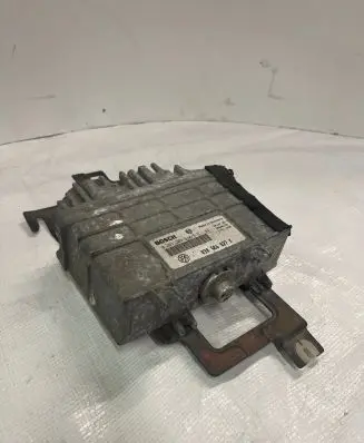 Volkswagen Polo III 6N 6N2 6NF Engine control unit/module 030906027K 0261203914
